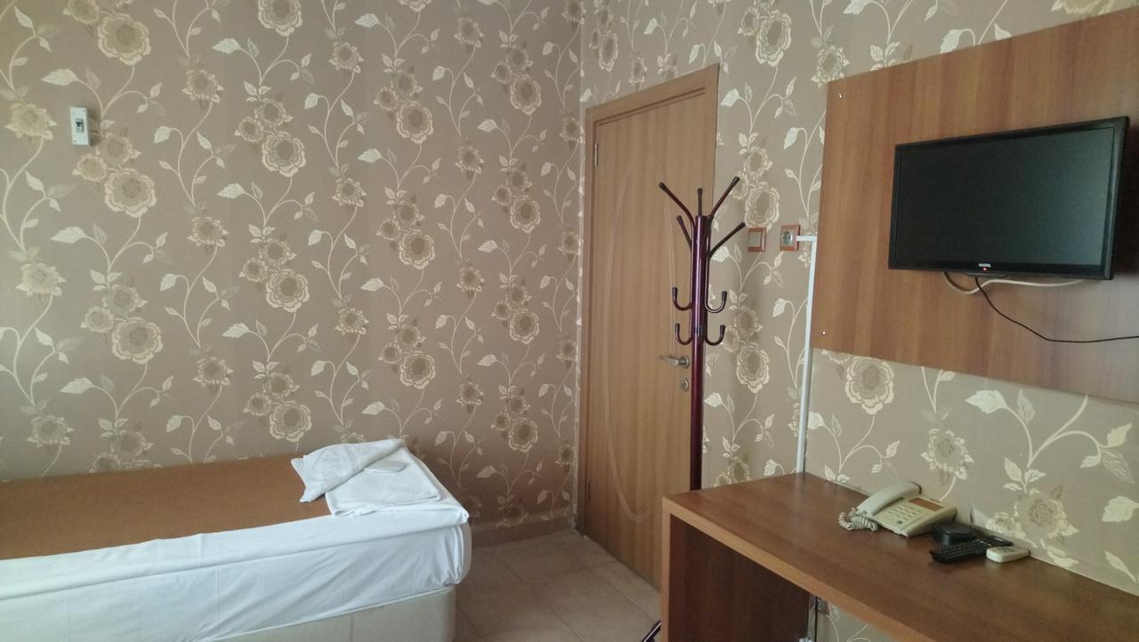 Isik Hotel Одрин Екстериор снимка